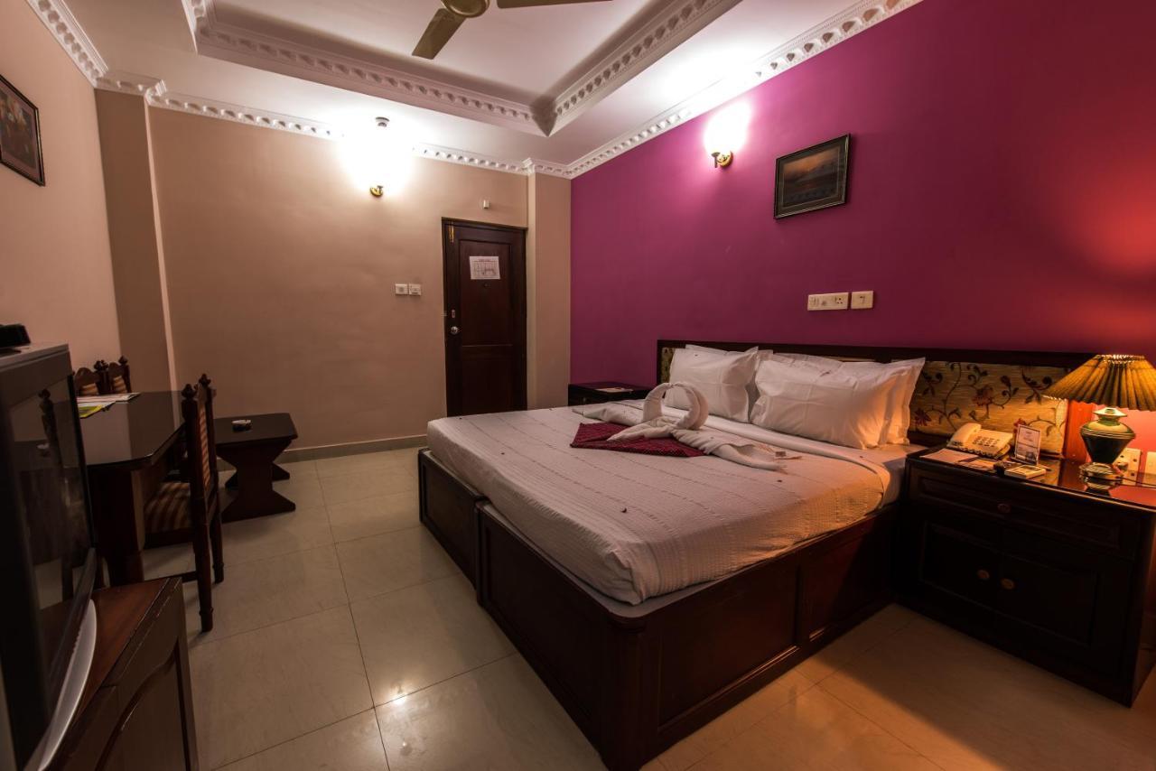 Kallada Hotels And Resorts Thrissur Exteriér fotografie